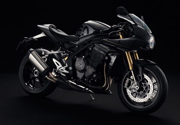 BOND 007 Triumph | The Royal Texan