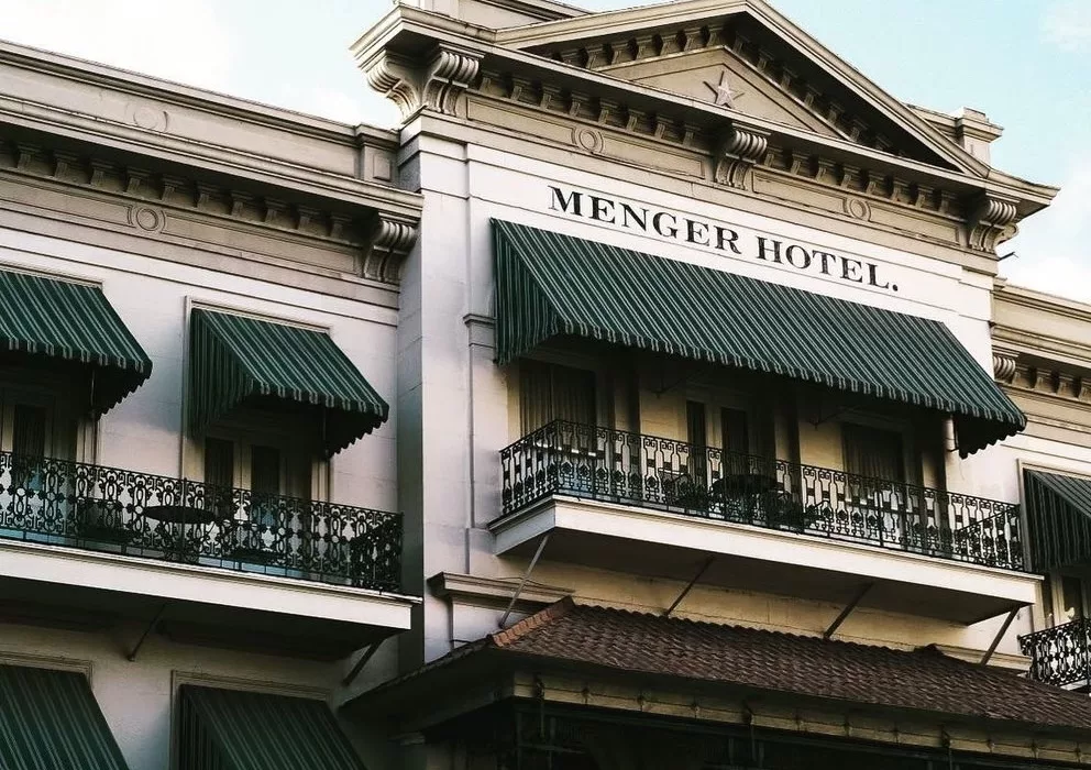 The Menger Hotel | The Royal Texan